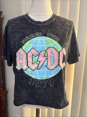 Women’s AC/DC Black mineral wash tie dye  summer 1979 tour crop tee size Med
